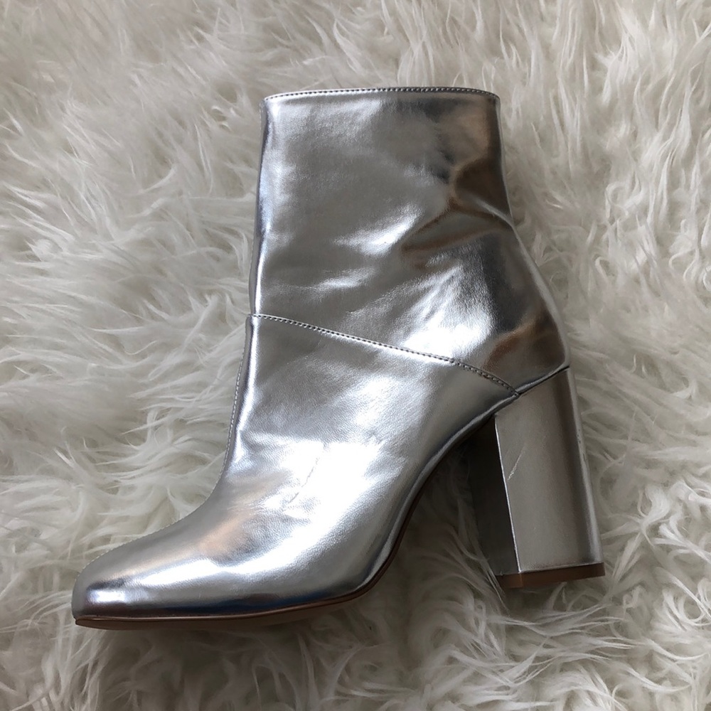 Zelda Metallic Heeled Boot